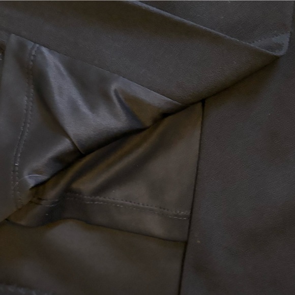 Adrianna Papell Black Bell Sleeve Sheath Dress | Size 10 Regular - Picture 11 of 16